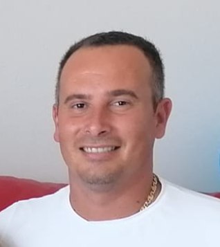 Владислав Романюк